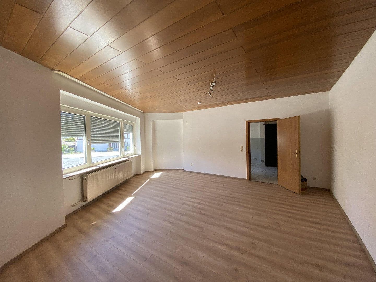 Prenájom bytu 2-izbový 72 m², Glashütten, Hesensko Prenájom bytu 2-izbový 72 m², Glashütten, Hesensko