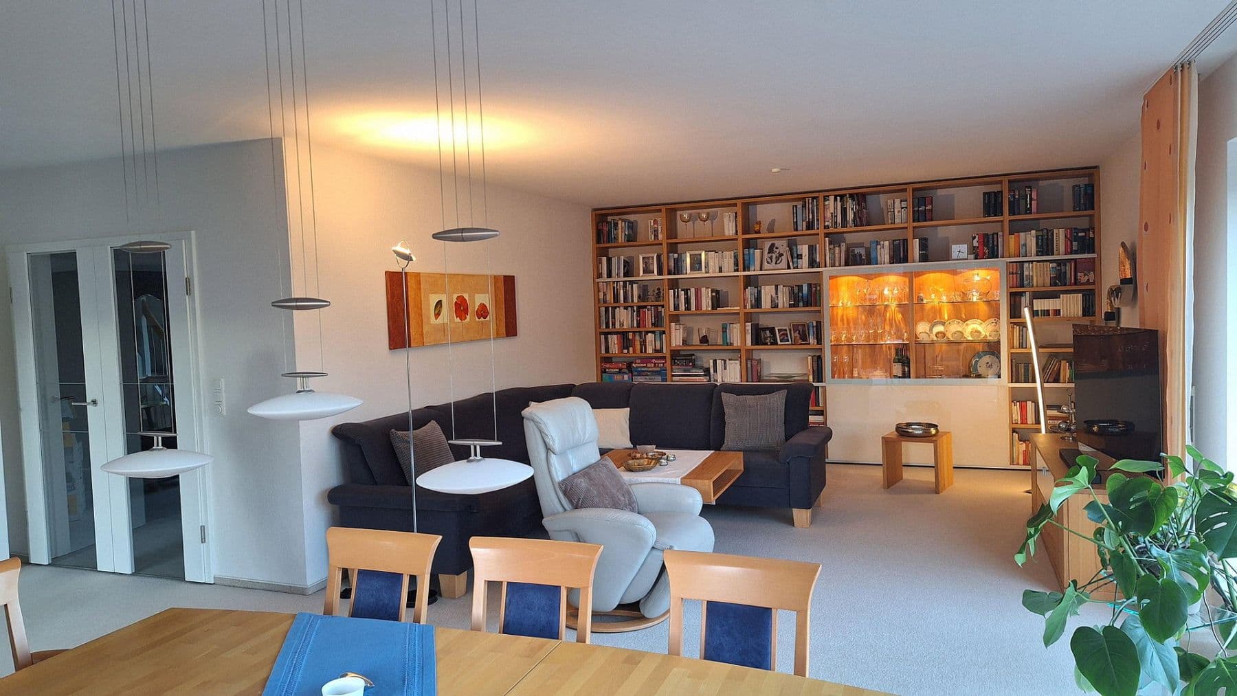 Predaj domu 154 m², pozemek 605 m², Hasloh, Šlezvicko-Holštajnsko Predaj domu 154 m², pozemek 605 m², Hasloh, Šlezvicko-Holštajnsko