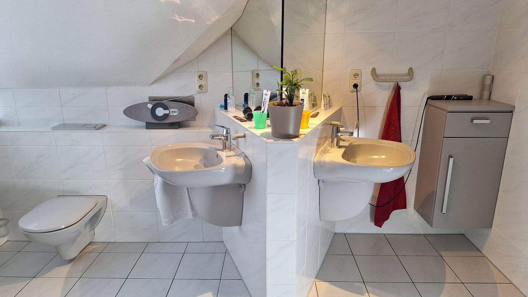 Predaj domu 154 m², pozemek 605 m², Hasloh, Šlezvicko-Holštajnsko Predaj domu 154 m², pozemek 605 m², Hasloh, Šlezvicko-Holštajnsko