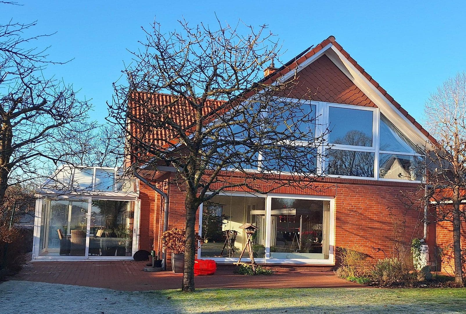 Predaj domu 154 m², pozemek 605 m², Hasloh, Šlezvicko-Holštajnsko Predaj domu 154 m², pozemek 605 m², Hasloh, Šlezvicko-Holštajnsko