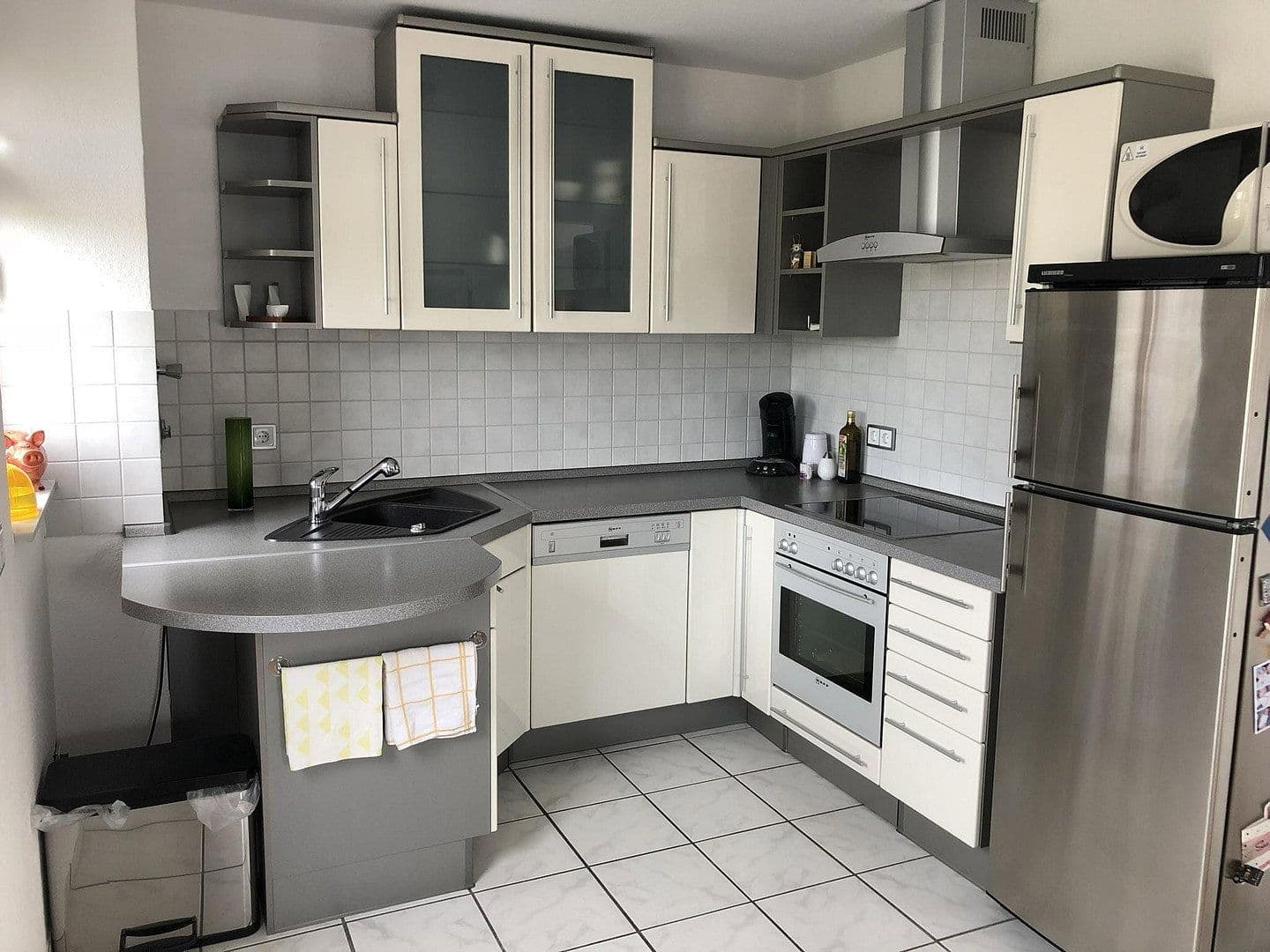 Prenájom bytu 3-izbový 95 m², Zeithstraße 136, Neunkirchen-Seelscheid, Severné Porýnie - Westfálsko Prenájom bytu 3-izbový 95 m², Zeithstraße 136, Neunkirchen-Seelscheid, Severné Porýnie - Westfálsko