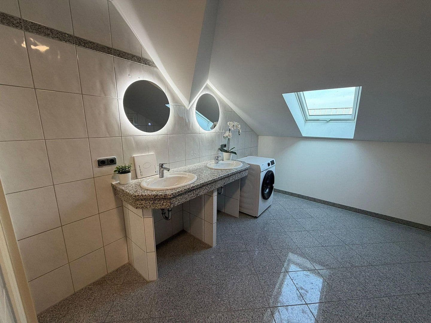 Prenájom bytu 1-izbový 297 m², Wörthstraße 1B, Bamberg, Bavorsko Prenájom bytu 1-izbový 297 m², Wörthstraße 1B, Bamberg, Bavorsko