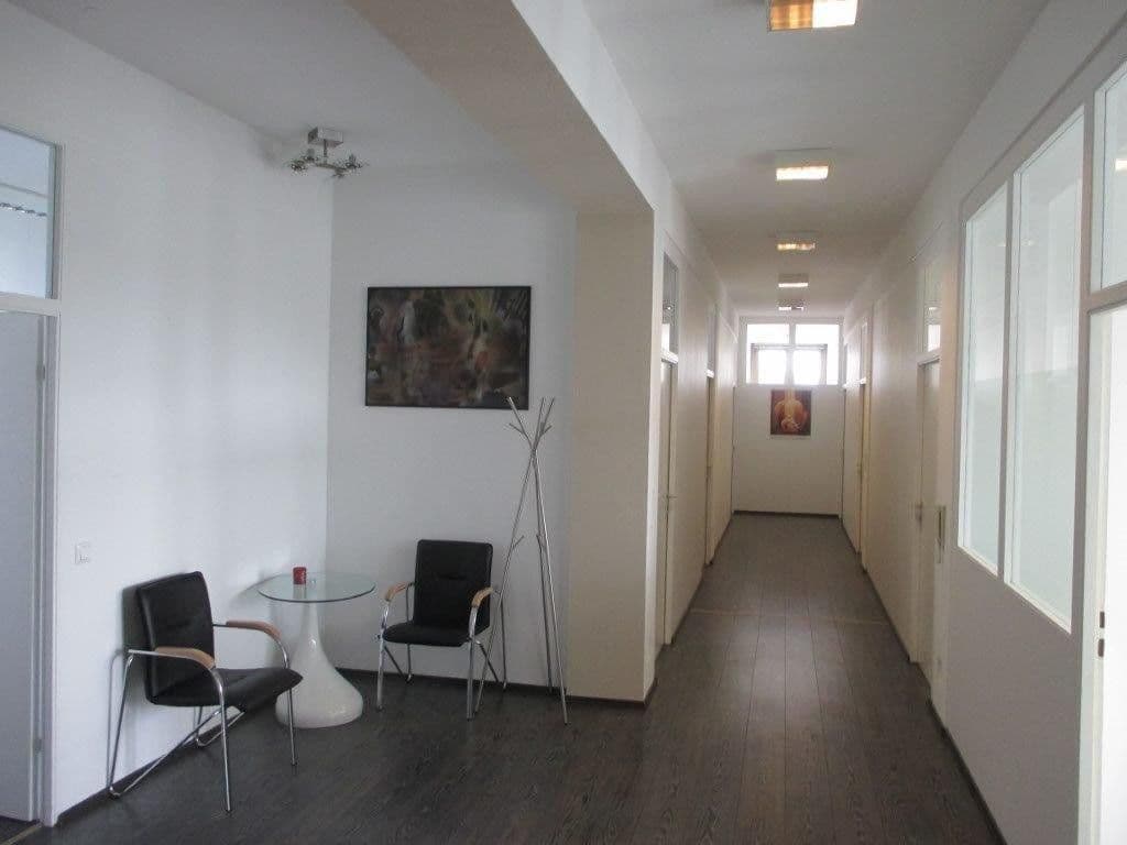 Prenájom kancelárie 293 m², München, Bavorsko Prenájom kancelárie 293 m², München, Bavorsko