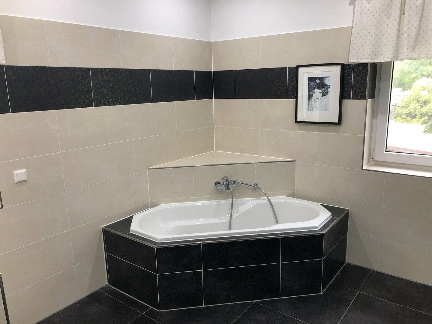 Predaj domu 159 m², pozemek 825 m², Helgolandstr. 98, Schulzendorf, Brandenbursko Predaj domu 159 m², pozemek 825 m², Helgolandstr. 98, Schulzendorf, Brandenbursko