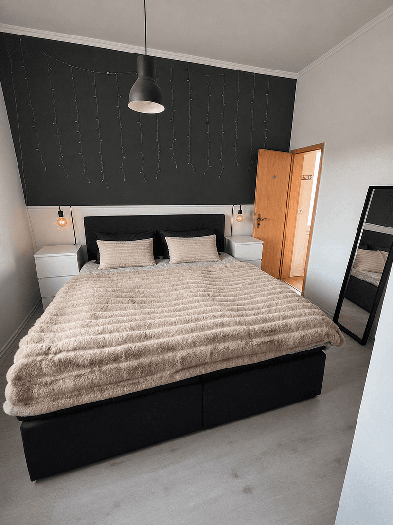 Prenájom bytu 3-izbový 78 m², Kirchstraße 80, Mülheim an der Ruhr, Severné Porýnie - Westfálsko Prenájom bytu 3-izbový 78 m², Kirchstraße 80, Mülheim an der Ruhr, Severné Porýnie - Westfálsko