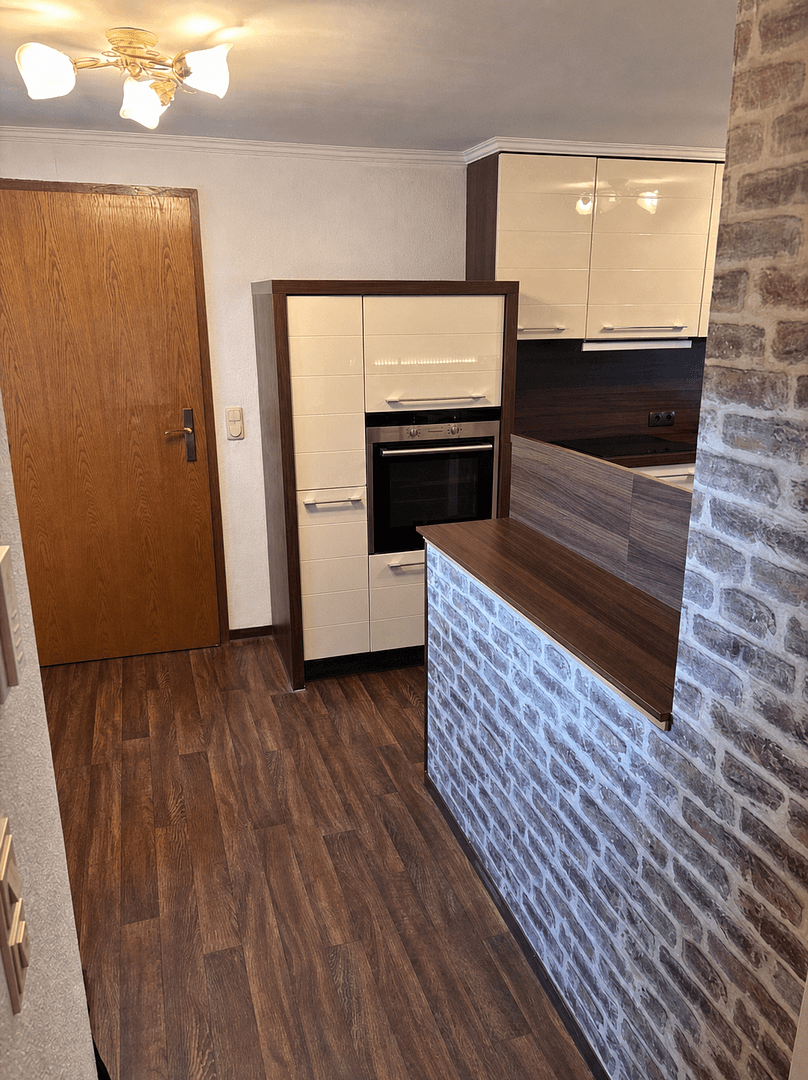 Prenájom bytu 3-izbový 78 m², Kirchstraße 80, Mülheim an der Ruhr, Severné Porýnie - Westfálsko Prenájom bytu 3-izbový 78 m², Kirchstraße 80, Mülheim an der Ruhr, Severné Porýnie - Westfálsko