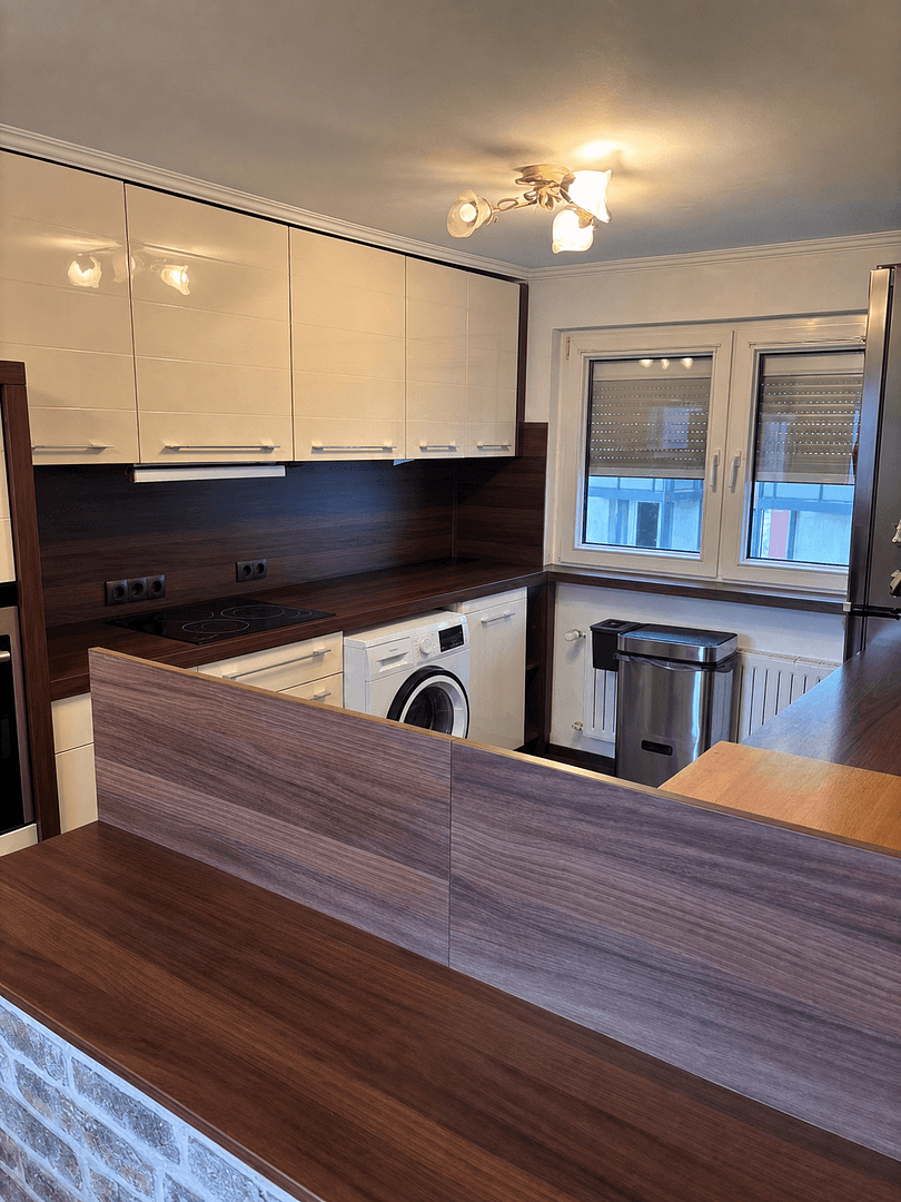 Prenájom bytu 3-izbový 78 m², Kirchstraße 80, Mülheim an der Ruhr, Severné Porýnie - Westfálsko Prenájom bytu 3-izbový 78 m², Kirchstraße 80, Mülheim an der Ruhr, Severné Porýnie - Westfálsko