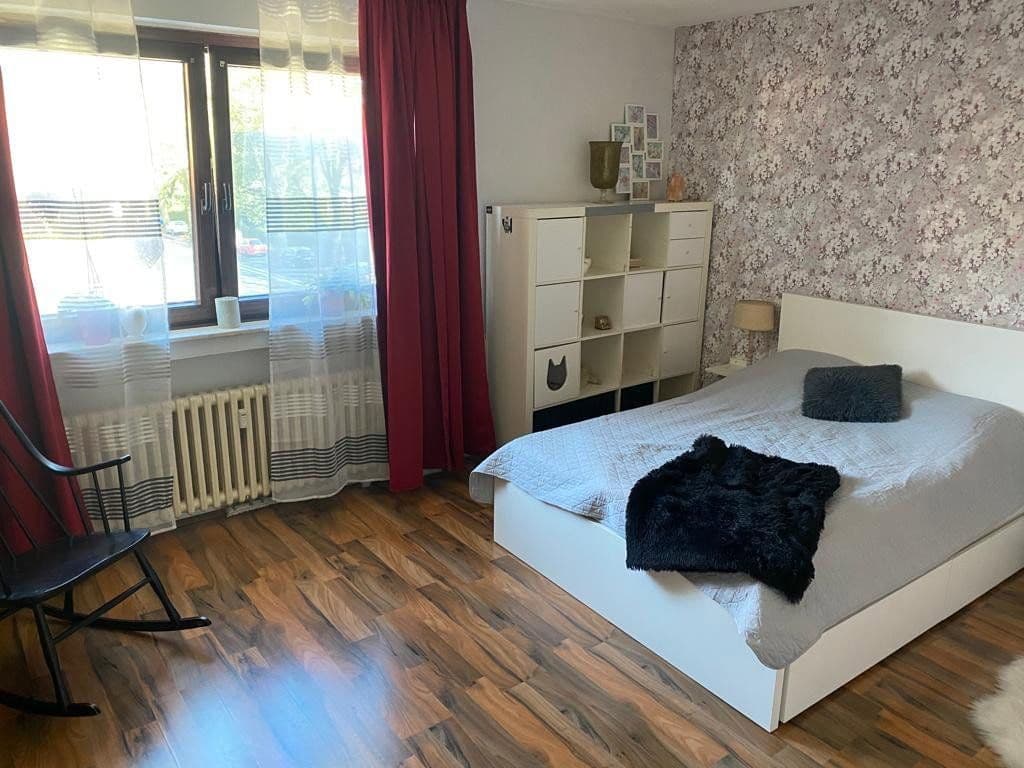 Prenájom bytu 3-izbový 78 m², Lakumerstr.42, Duisburg, Severné Porýnie - Westfálsko Prenájom bytu 3-izbový 78 m², Lakumerstr.42, Duisburg, Severné Porýnie - Westfálsko