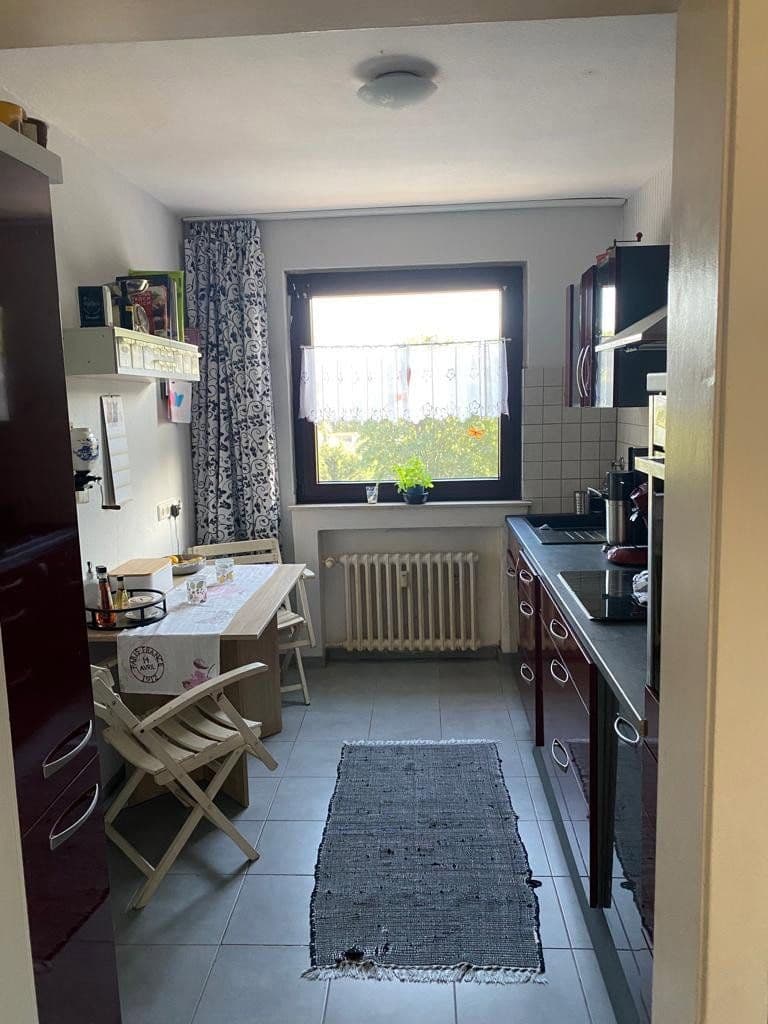 Prenájom bytu 3-izbový 78 m², Lakumerstr.42, Duisburg, Severné Porýnie - Westfálsko Prenájom bytu 3-izbový 78 m², Lakumerstr.42, Duisburg, Severné Porýnie - Westfálsko