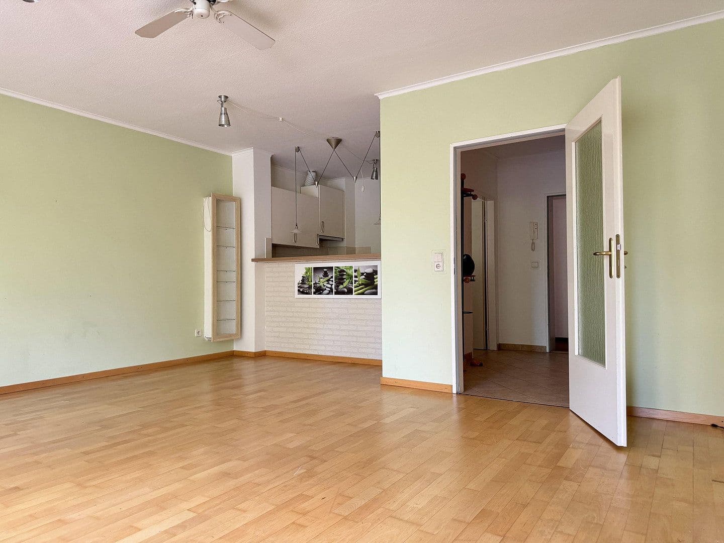 Prenájom bytu 1-izbový 55 m², Halstenbek, Šlezvicko-Holštajnsko Prenájom bytu 1-izbový 55 m², Halstenbek, Šlezvicko-Holštajnsko