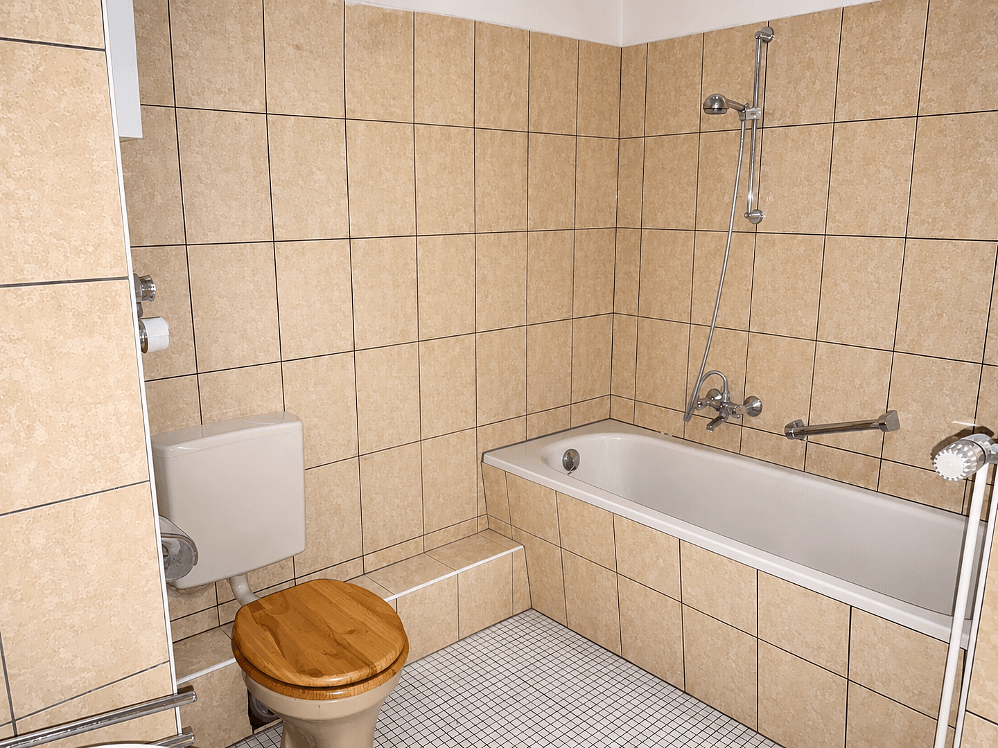 Prenájom bytu 3-izbový 76 m², Schmiedestraße 11, Herford, Severné Porýnie - Westfálsko Prenájom bytu 3-izbový 76 m², Schmiedestraße 11, Herford, Severné Porýnie - Westfálsko