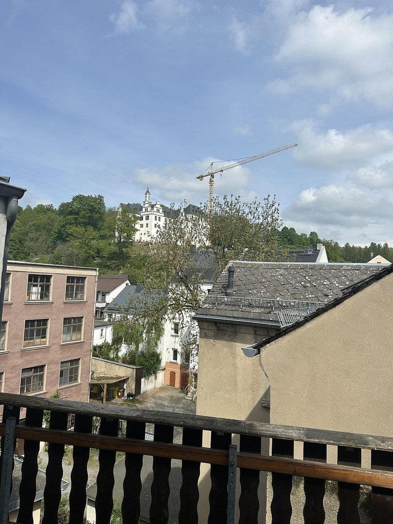 Prenájom bytu 5-izbový 90 m², Brückenstraße 1, Lichtenstein/Sachsen, Sasko Prenájom bytu 5-izbový 90 m², Brückenstraße 1, Lichtenstein/Sachsen, Sasko