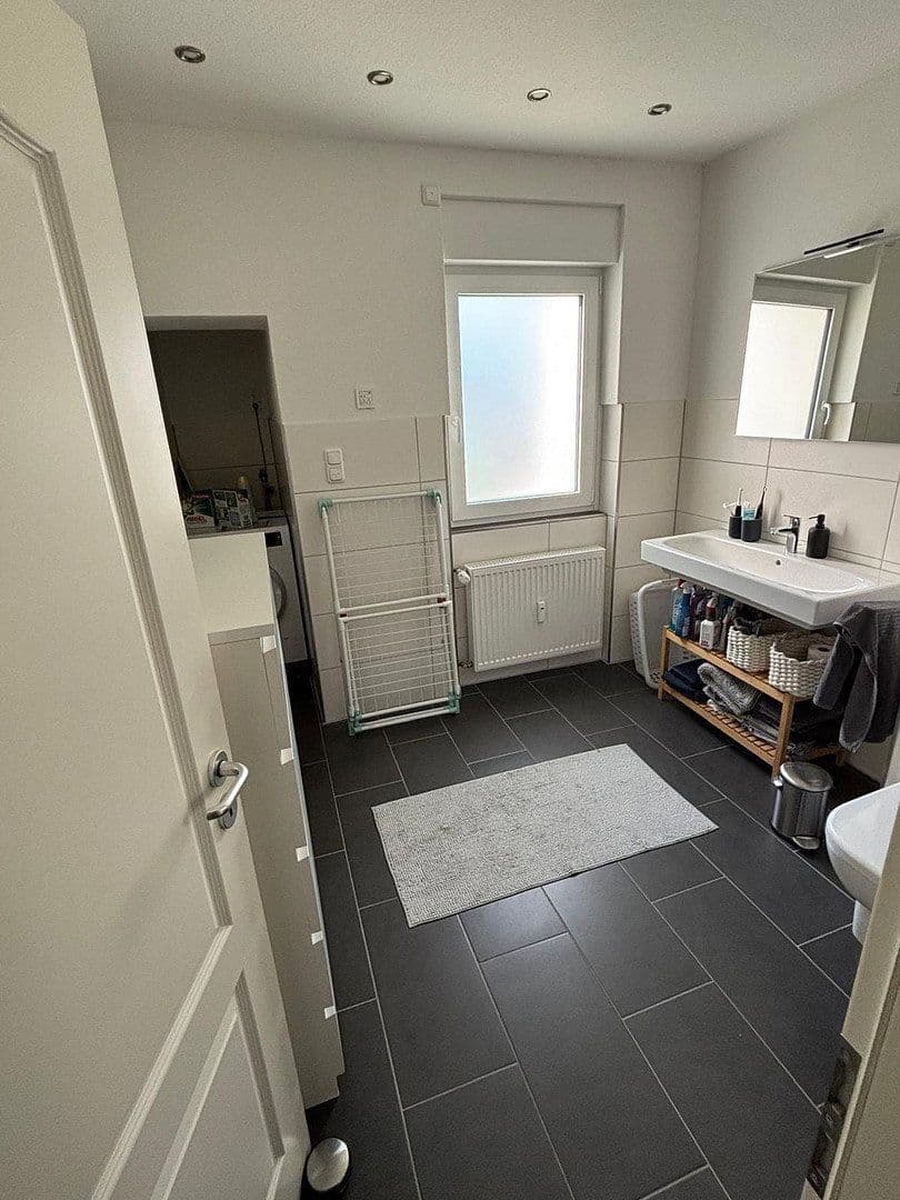 Prenájom bytu 2-izbový 60 m², Millöckerweg, Hanau, Hesensko Prenájom bytu 2-izbový 60 m², Millöckerweg, Hanau, Hesensko