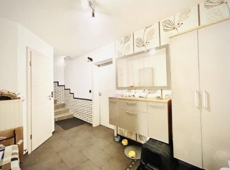 Predaj domu 140 m², pozemek 202 m², Wuppertal, Severné Porýnie - Westfálsko Predaj domu 140 m², pozemek 202 m², Wuppertal, Severné Porýnie - Westfálsko