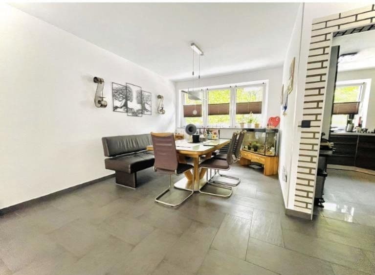 Predaj domu 140 m², pozemek 202 m², Wuppertal, Severné Porýnie - Westfálsko Predaj domu 140 m², pozemek 202 m², Wuppertal, Severné Porýnie - Westfálsko