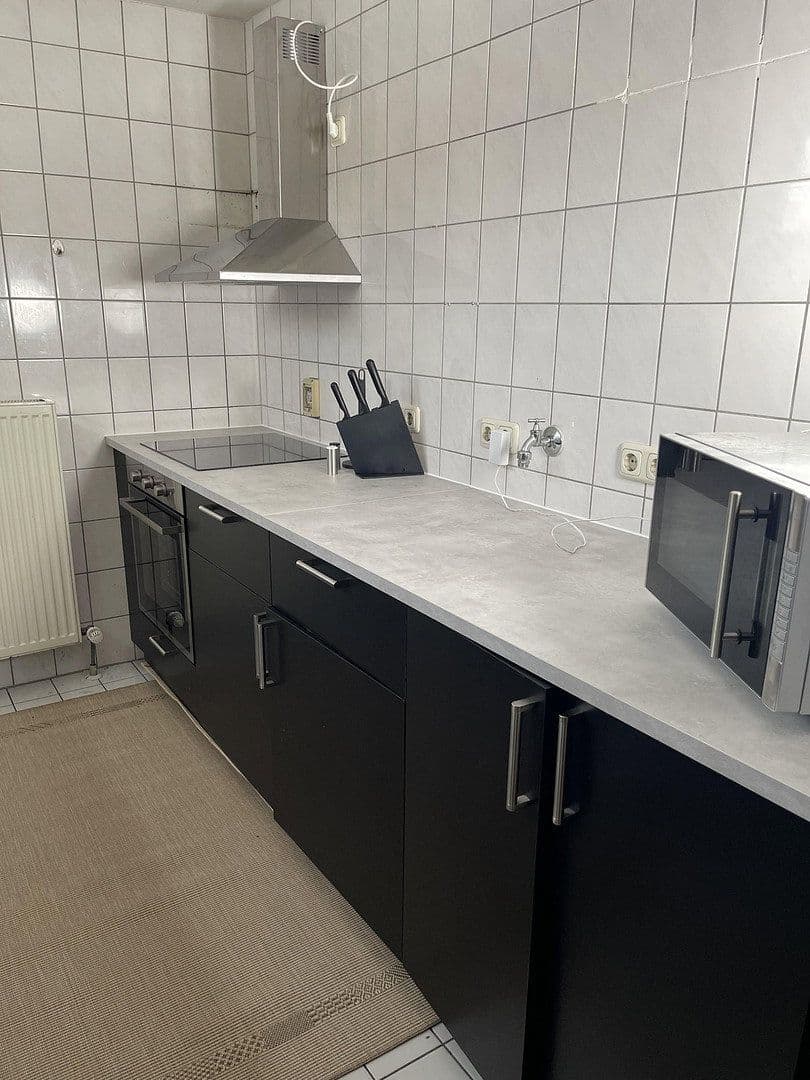 Prenájom nebytového priestoru 490 m², Jägerstraße 11-13, Limbach-Oberfrohna, Sasko Prenájom nebytového priestoru 490 m², Jägerstraße 11-13, Limbach-Oberfrohna, Sasko