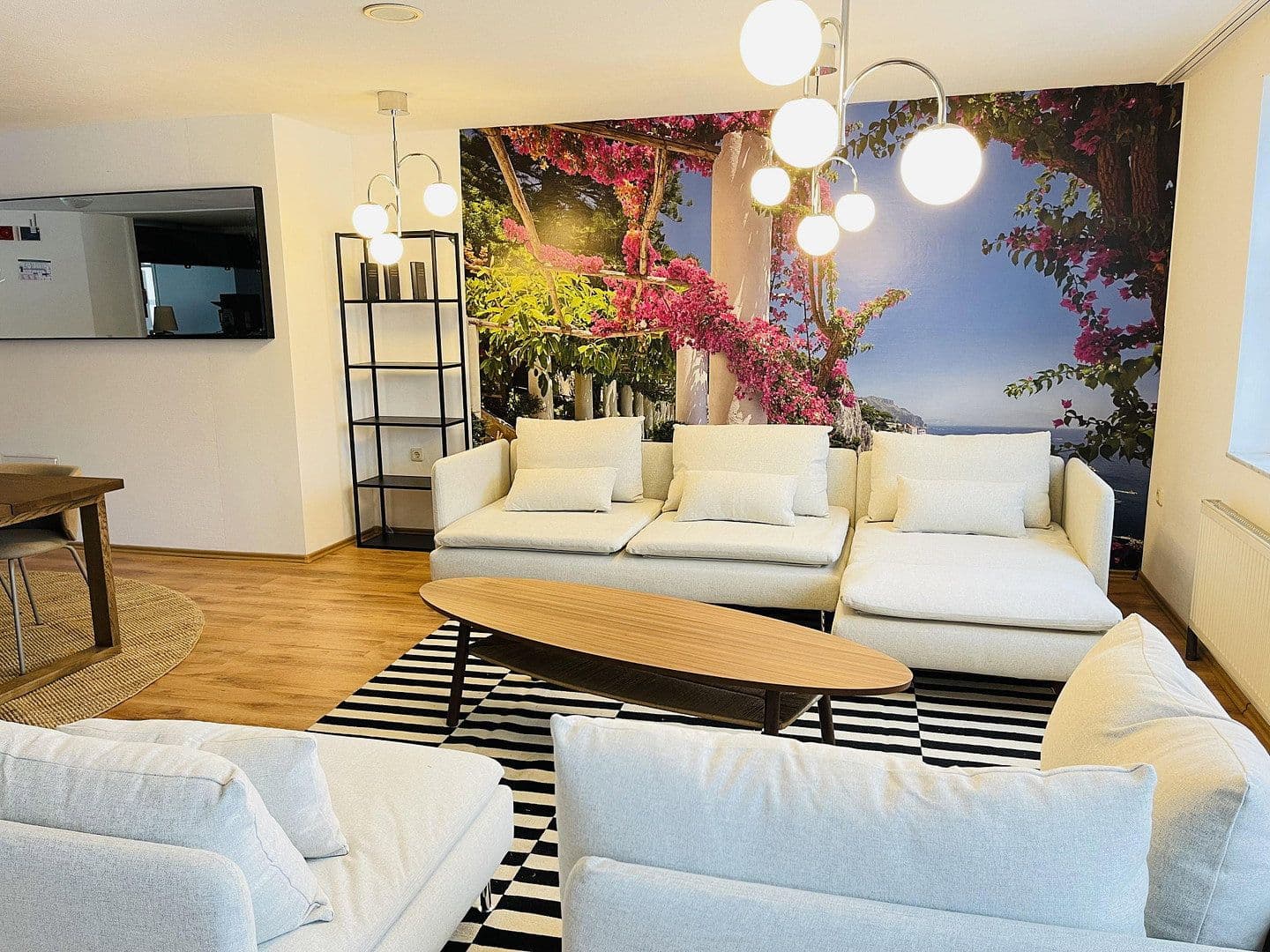 Prenájom nebytového priestoru 490 m², Jägerstraße 11-13, Limbach-Oberfrohna, Sasko Prenájom nebytového priestoru 490 m², Jägerstraße 11-13, Limbach-Oberfrohna, Sasko