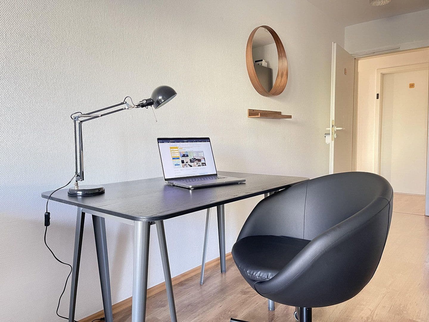 Prenájom nebytového priestoru 490 m², Jägerstraße 11-13, Limbach-Oberfrohna, Sasko Prenájom nebytového priestoru 490 m², Jägerstraße 11-13, Limbach-Oberfrohna, Sasko