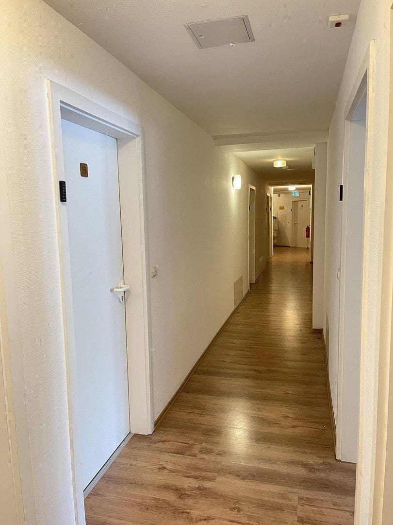 Prenájom nebytového priestoru 490 m², Jägerstraße 11-13, Limbach-Oberfrohna, Sasko Prenájom nebytového priestoru 490 m², Jägerstraße 11-13, Limbach-Oberfrohna, Sasko