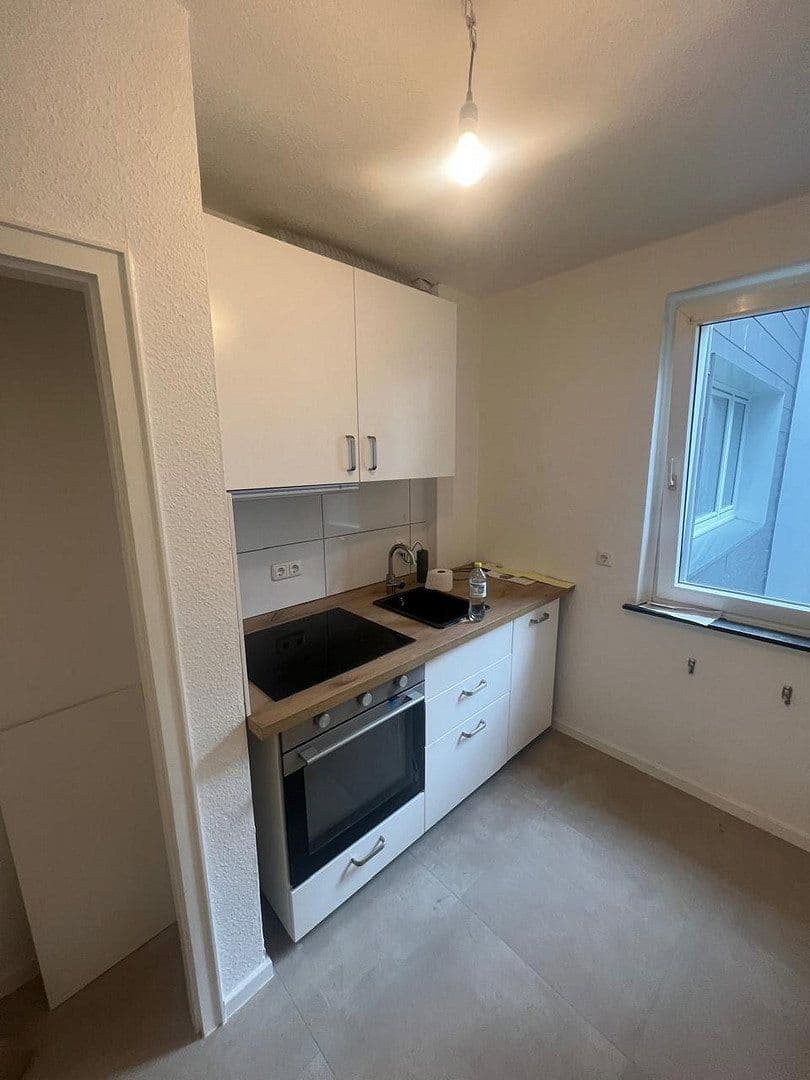 Prenájom bytu 2-izbový 50 m², Jülicherstr. 1, Wuppertal, Severné Porýnie - Westfálsko Prenájom bytu 2-izbový 50 m², Jülicherstr. 1, Wuppertal, Severné Porýnie - Westfálsko