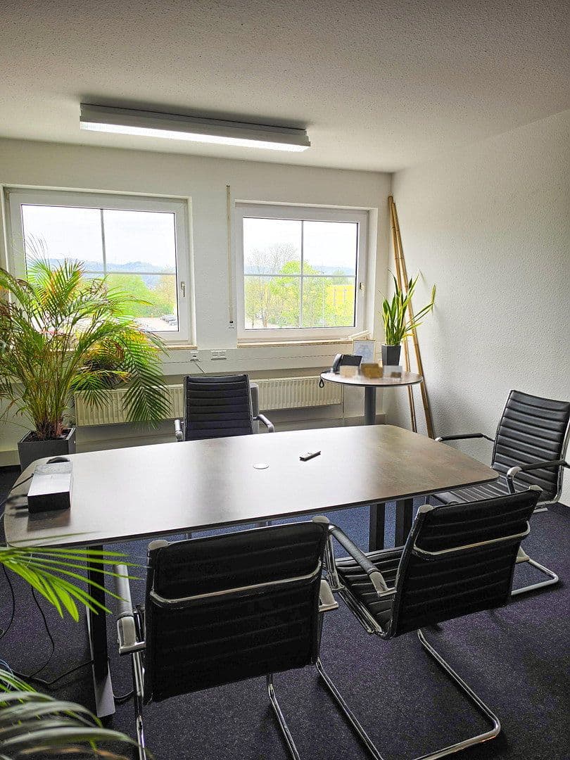 Prenájom kancelárie 24 m², Badstraße 24a, Offenburg, Bádensko-Wurttembersko Prenájom kancelárie 24 m², Badstraße 24a, Offenburg, Bádensko-Wurttembersko