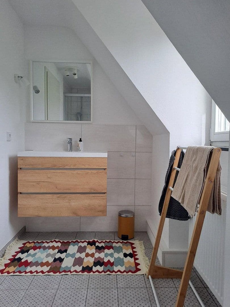 Prenájom bytu 2-izbový 44 m², Nürnberg, Bavorsko Prenájom bytu 2-izbový 44 m², Nürnberg, Bavorsko