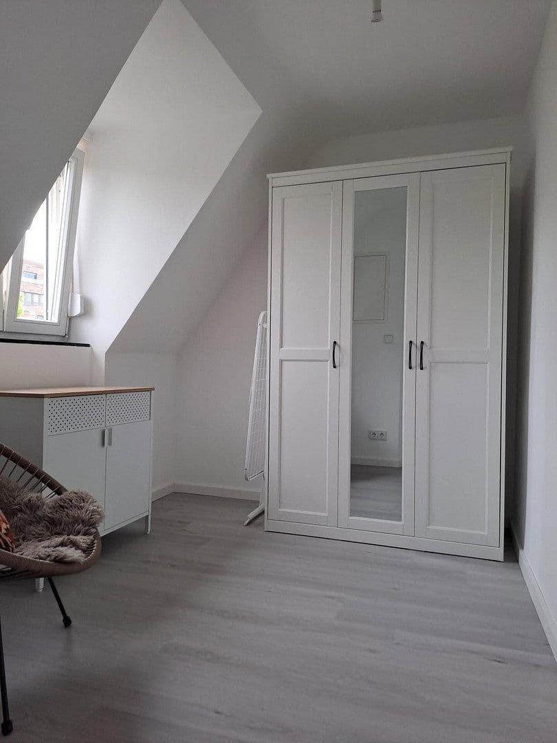 Prenájom bytu 2-izbový 44 m², Nürnberg, Bavorsko Prenájom bytu 2-izbový 44 m², Nürnberg, Bavorsko