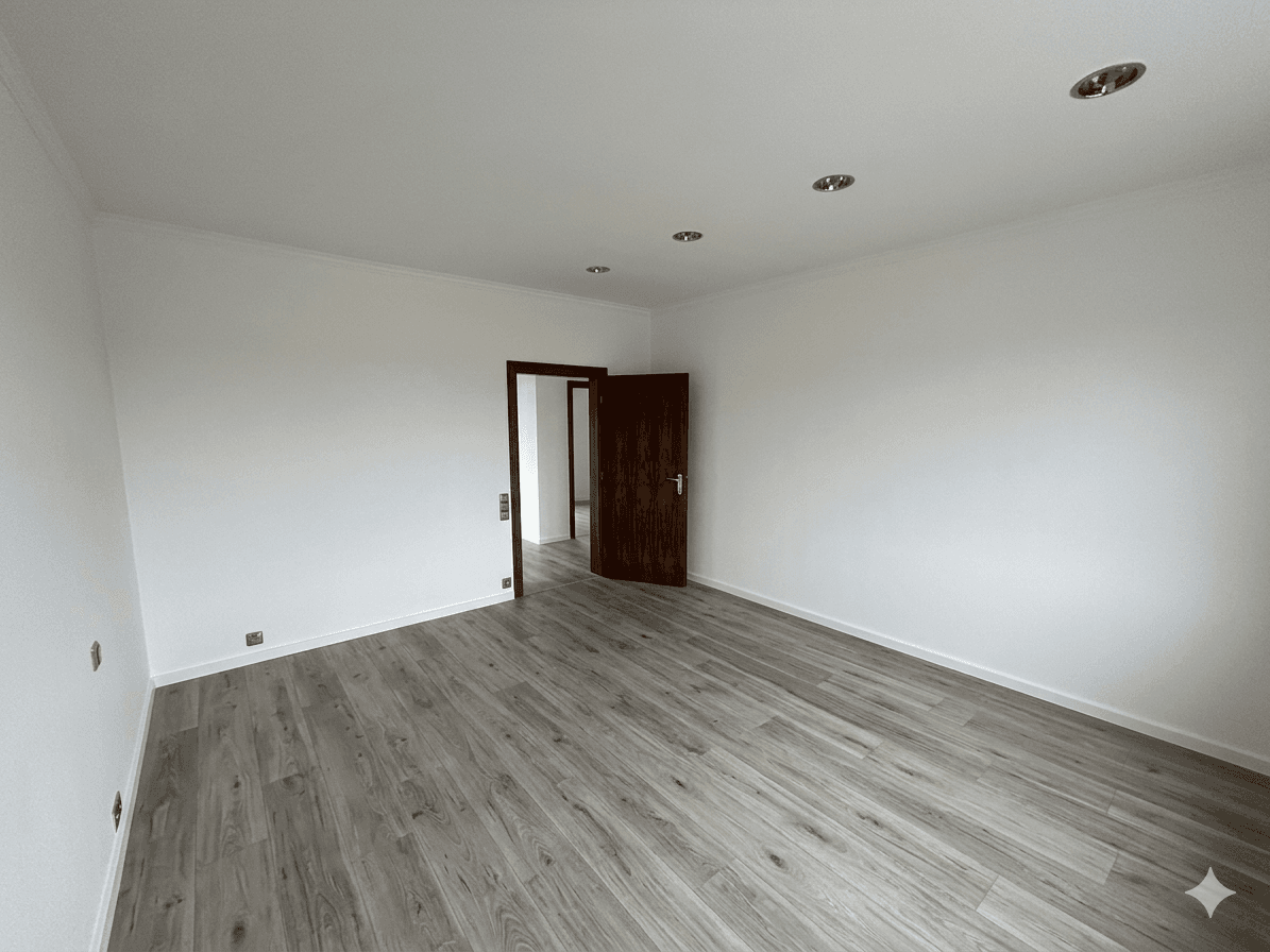 Prenájom bytu 4-izbový 136 m², Otto-Brenner-Straße 144, Bielefeld, Severné Porýnie - Westfálsko Prenájom bytu 4-izbový 136 m², Otto-Brenner-Straße 144, Bielefeld, Severné Porýnie - Westfálsko