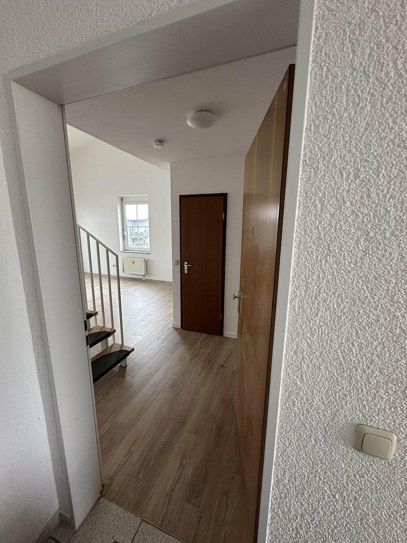 Prenájom bytu 3-izbový 72 m², Am Rebstock 12, Kabelsketal, Sasko-Anhaltsko Prenájom bytu 3-izbový 72 m², Am Rebstock 12, Kabelsketal, Sasko-Anhaltsko