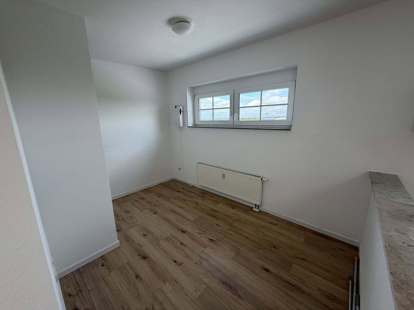 Prenájom bytu 3-izbový 72 m², Am Rebstock 12, Kabelsketal, Sasko-Anhaltsko Prenájom bytu 3-izbový 72 m², Am Rebstock 12, Kabelsketal, Sasko-Anhaltsko