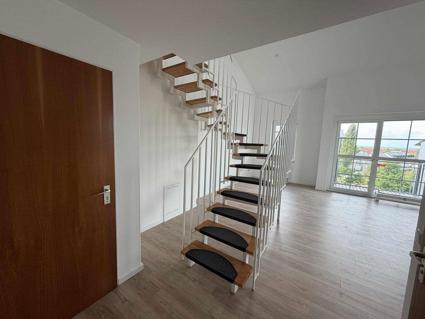 Prenájom bytu 3-izbový 72 m², Am Rebstock 12, Kabelsketal, Sasko-Anhaltsko Prenájom bytu 3-izbový 72 m², Am Rebstock 12, Kabelsketal, Sasko-Anhaltsko