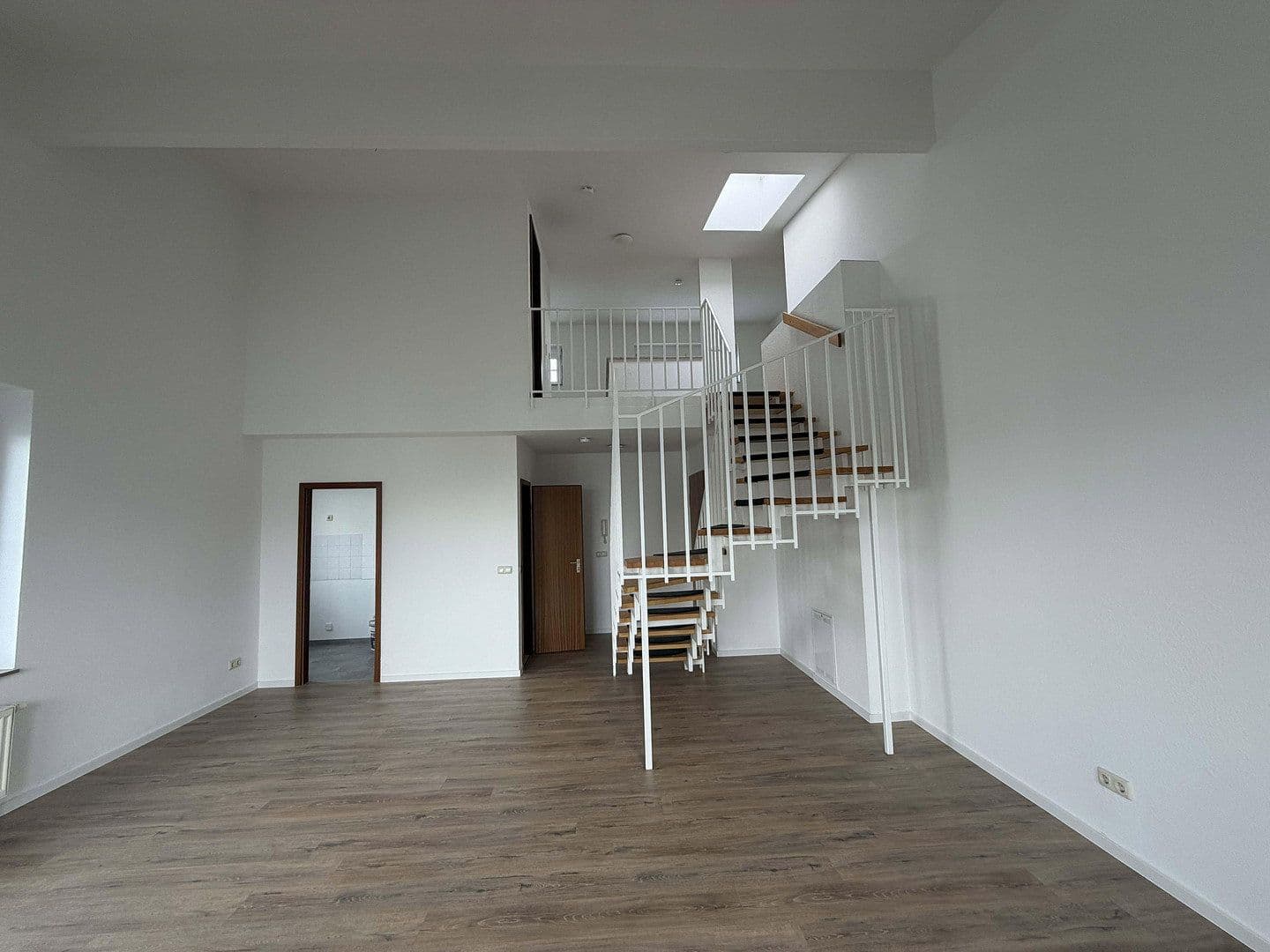 Prenájom bytu 3-izbový 72 m², Am Rebstock 12, Kabelsketal, Sasko-Anhaltsko Prenájom bytu 3-izbový 72 m², Am Rebstock 12, Kabelsketal, Sasko-Anhaltsko