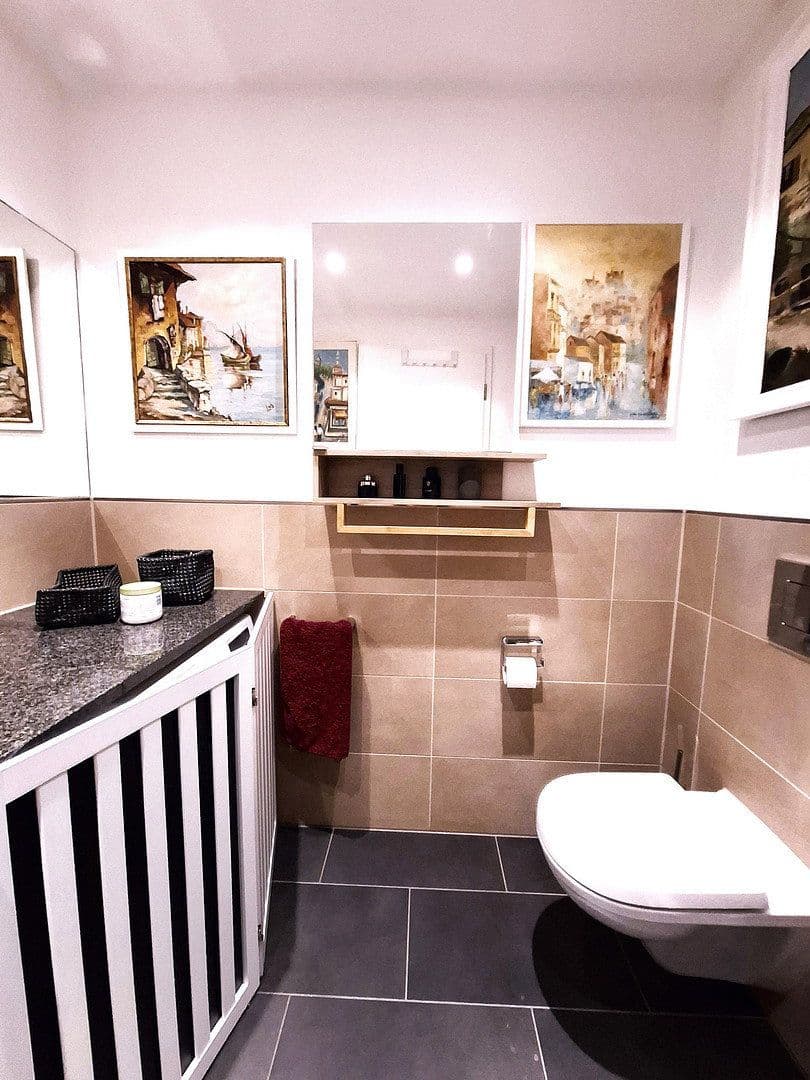 Predaj bytu 3-izbový 110 m², Berlin, Berlín Predaj bytu 3-izbový 110 m², Berlin, Berlín