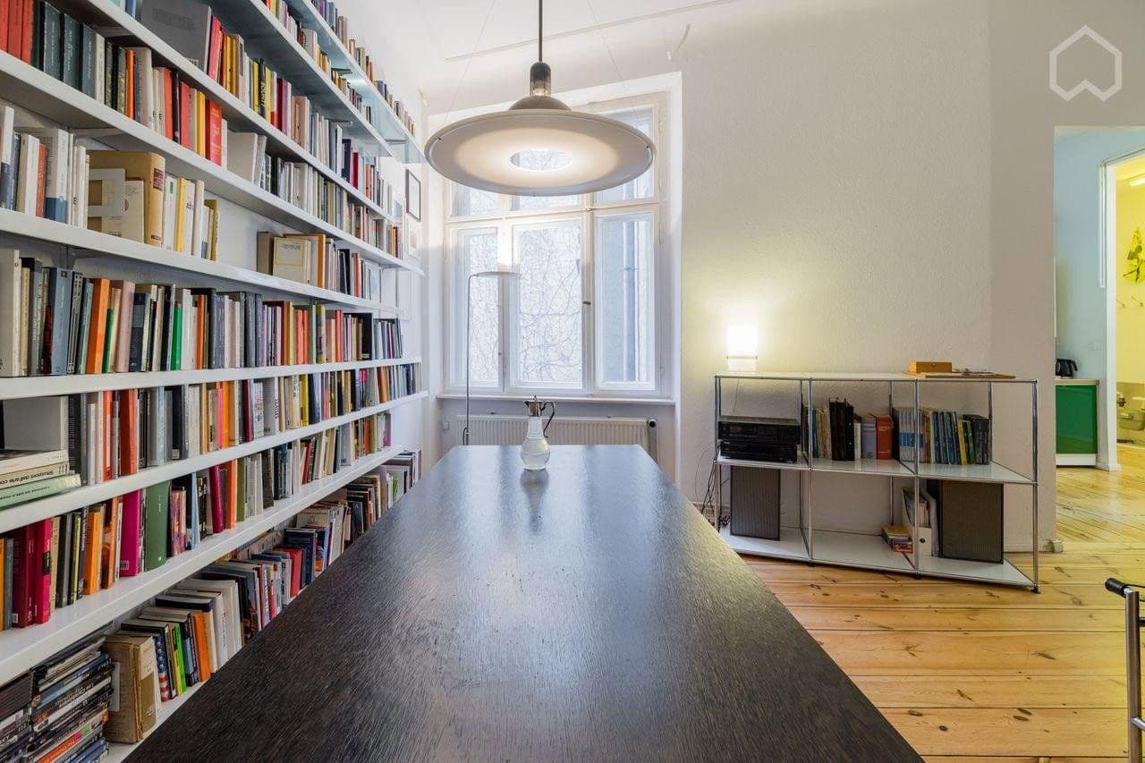 Predaj bytu 2-izbový 76 m², Huttenstrasse 28, Berlin, Berlín Predaj bytu 2-izbový 76 m², Huttenstrasse 28, Berlin, Berlín