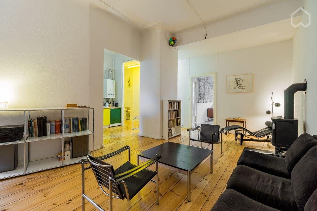 Predaj bytu 2-izbový 76 m², Huttenstrasse 28, Berlin, Berlín Predaj bytu 2-izbový 76 m², Huttenstrasse 28, Berlin, Berlín