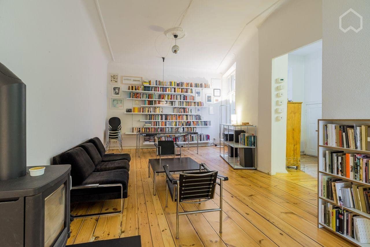 Predaj bytu 2-izbový 76 m², Huttenstrasse 28, Berlin, Berlín Predaj bytu 2-izbový 76 m², Huttenstrasse 28, Berlin, Berlín