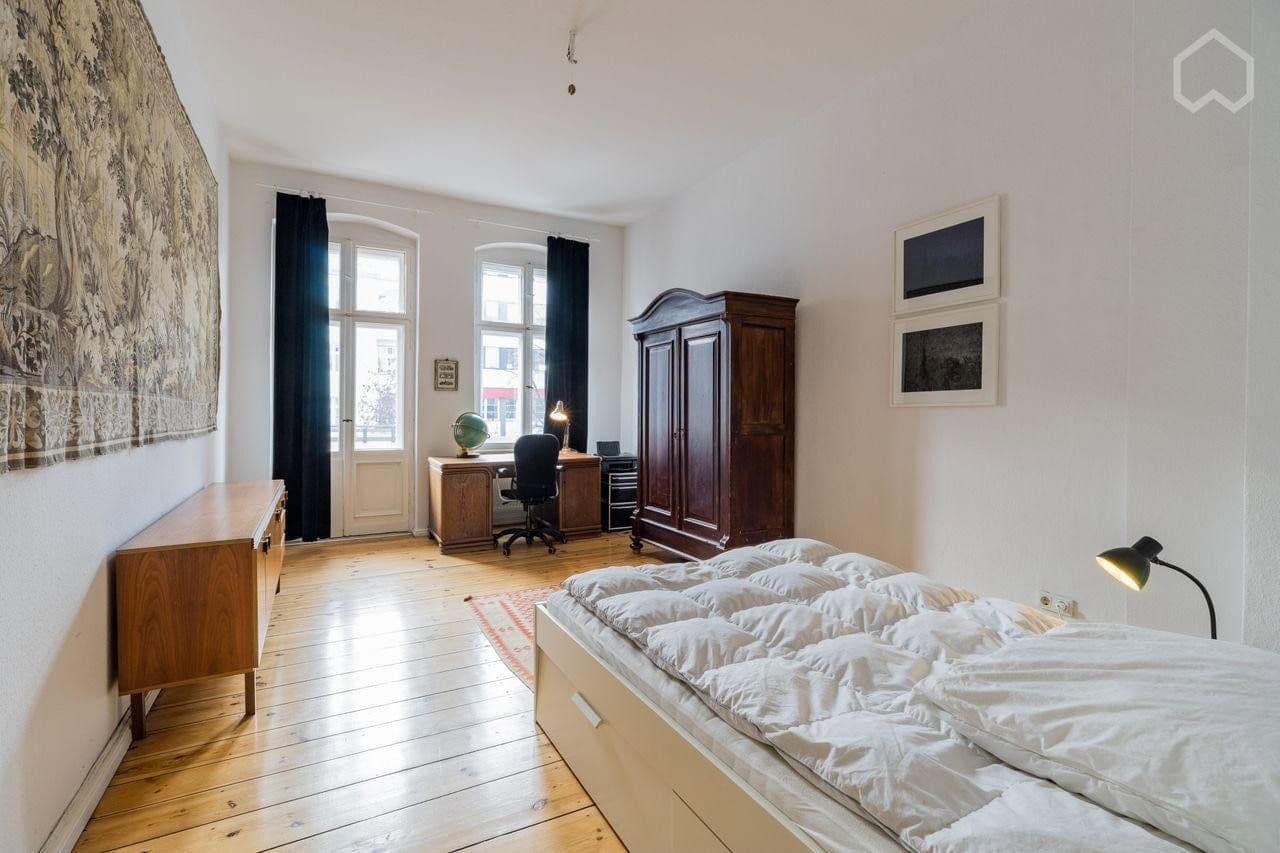 Predaj bytu 2-izbový 76 m², Huttenstrasse 28, Berlin, Berlín Predaj bytu 2-izbový 76 m², Huttenstrasse 28, Berlin, Berlín
