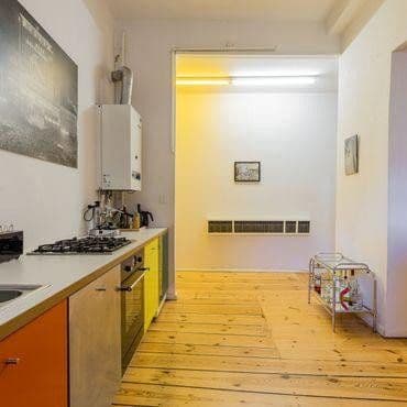 Predaj bytu 2-izbový 76 m², Huttenstrasse 28, Berlin, Berlín Predaj bytu 2-izbový 76 m², Huttenstrasse 28, Berlin, Berlín