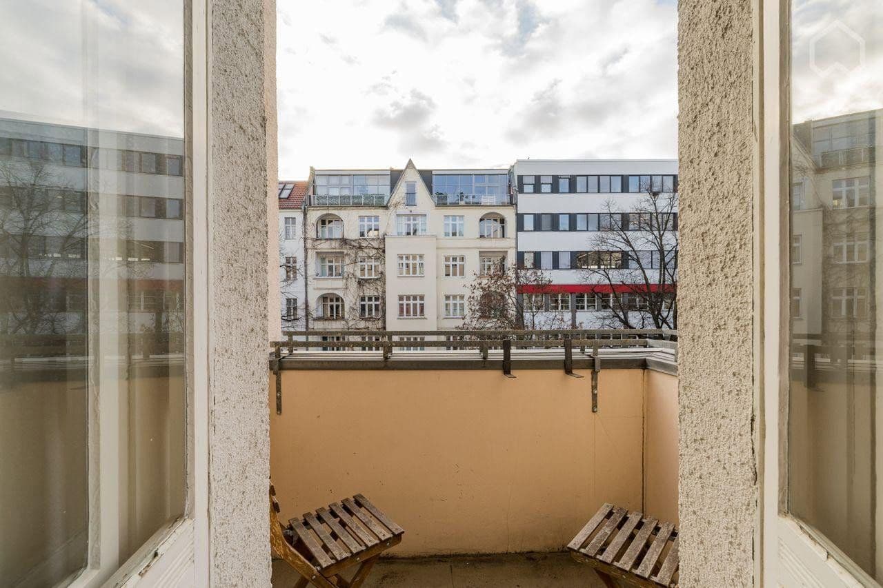 Predaj bytu 2-izbový 76 m², Huttenstrasse 28, Berlin, Berlín Predaj bytu 2-izbový 76 m², Huttenstrasse 28, Berlin, Berlín