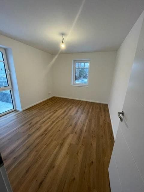 Prenájom bytu 4-izbový 114 m², Faslamsstieg 2, Winsen (Luhe), Dolné Sasko Prenájom bytu 4-izbový 114 m², Faslamsstieg 2, Winsen (Luhe), Dolné Sasko