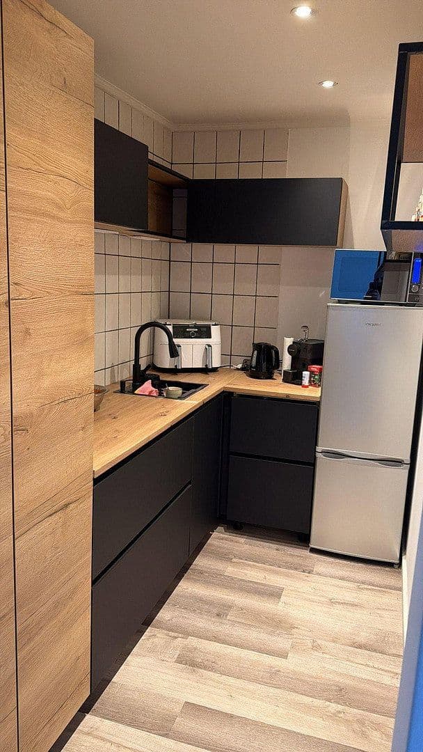 Prenájom bytu 1-izbový 42 m², Korschenbroich, Severné Porýnie - Westfálsko Prenájom bytu 1-izbový 42 m², Korschenbroich, Severné Porýnie - Westfálsko
