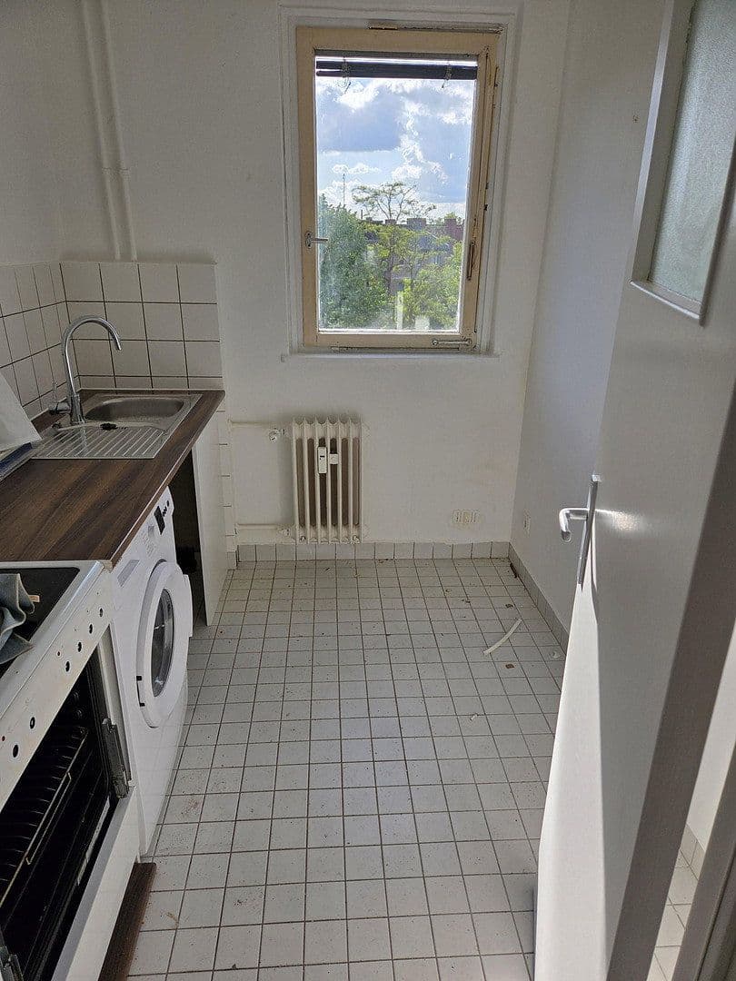 Prenájom bytu 1-izbový 35 m², Berlin, Berlín Prenájom bytu 1-izbový 35 m², Berlin, Berlín