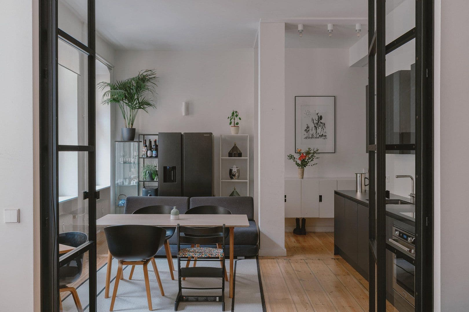 Predaj bytu 2-izbový 70 m², Berlin, Berlín Predaj bytu 2-izbový 70 m², Berlin, Berlín