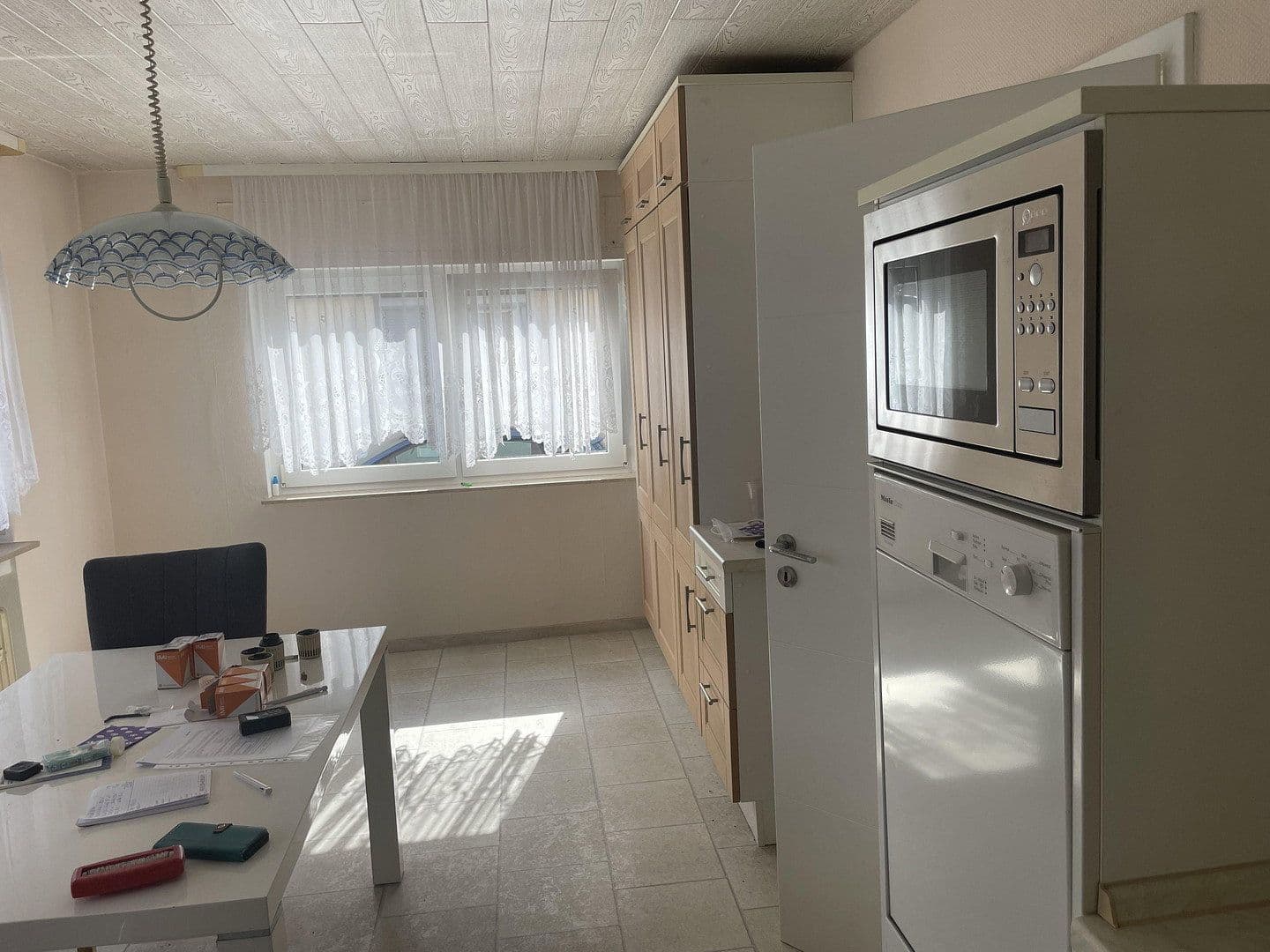 Predaj domu 280 m², pozemek 390 m², Großen-Busecker Str. 17, Buseck, Hesensko Predaj domu 280 m², pozemek 390 m², Großen-Busecker Str. 17, Buseck, Hesensko