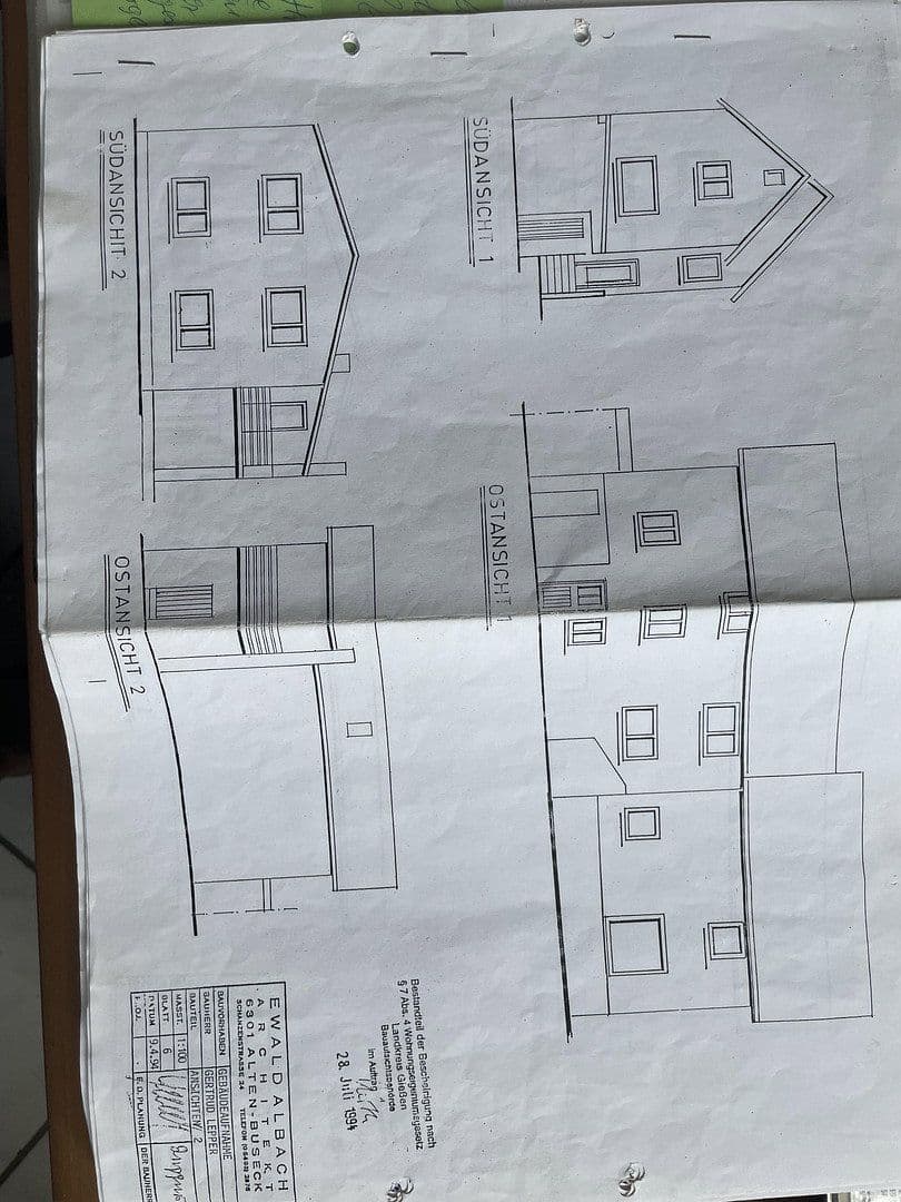 Predaj domu 280 m², pozemek 390 m², Großen-Busecker Str. 17, Buseck, Hesensko Predaj domu 280 m², pozemek 390 m², Großen-Busecker Str. 17, Buseck, Hesensko