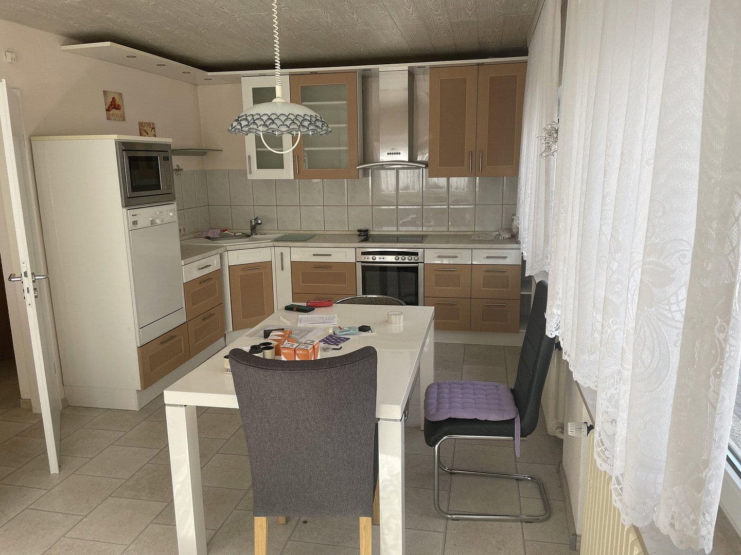 Predaj domu 280 m², pozemek 390 m², Großen-Busecker Str. 17, Buseck, Hesensko Predaj domu 280 m², pozemek 390 m², Großen-Busecker Str. 17, Buseck, Hesensko