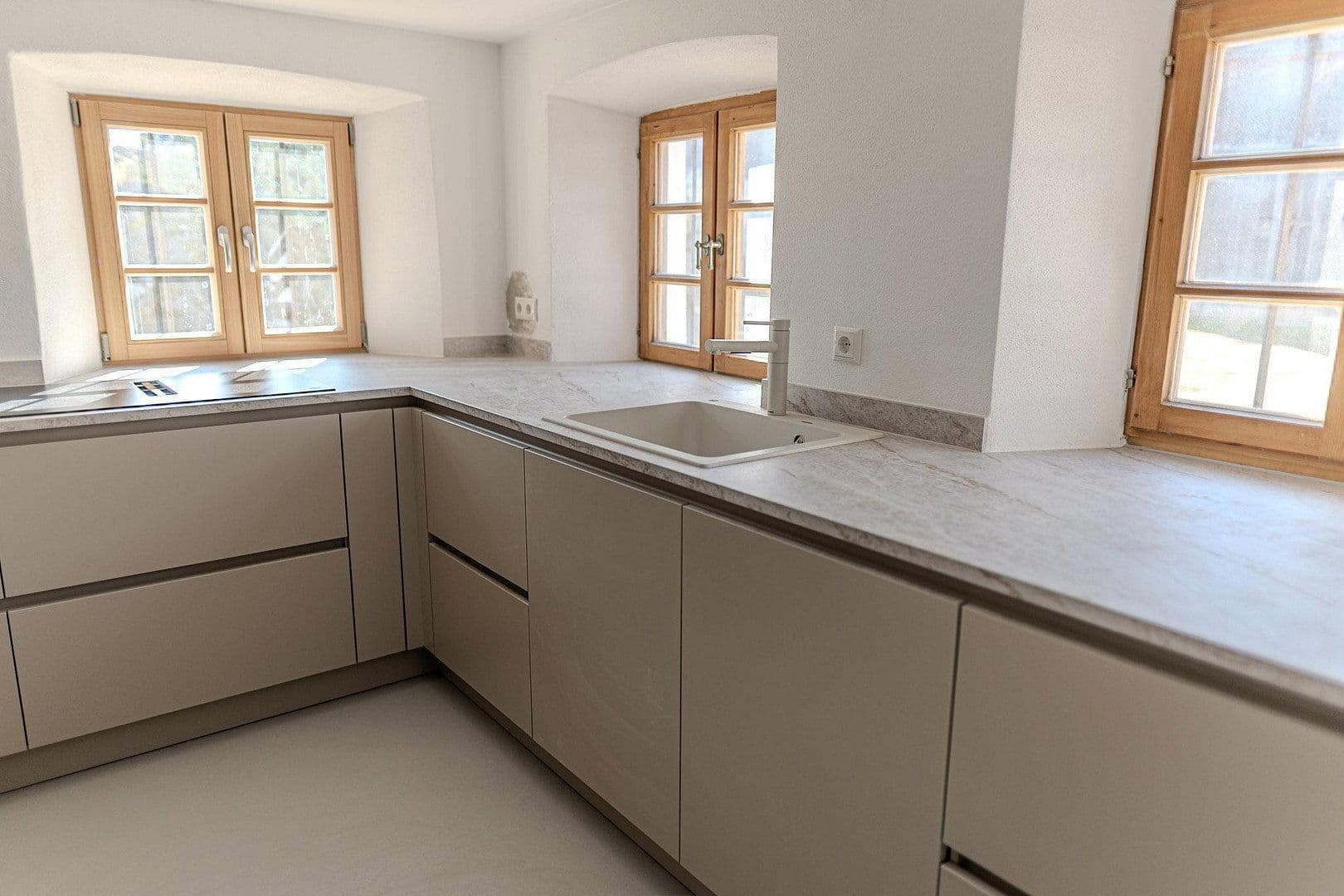 Prenájom domu 155 m², pozemek 250 m², Vogtareuth, Bavorsko Prenájom domu 155 m², pozemek 250 m², Vogtareuth, Bavorsko