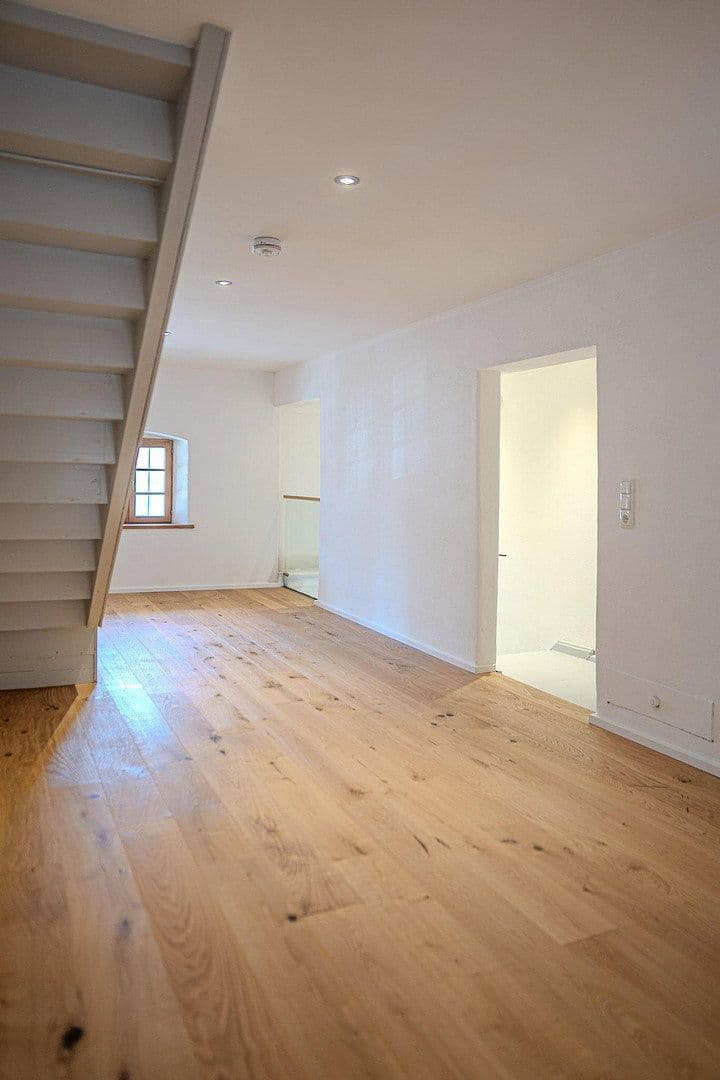 Prenájom domu 155 m², pozemek 250 m², Vogtareuth, Bavorsko Prenájom domu 155 m², pozemek 250 m², Vogtareuth, Bavorsko
