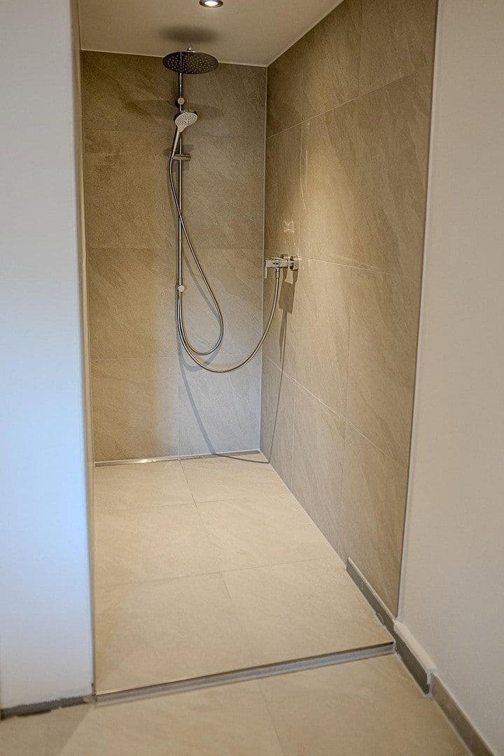 Prenájom domu 155 m², pozemek 250 m², Vogtareuth, Bavorsko Prenájom domu 155 m², pozemek 250 m², Vogtareuth, Bavorsko