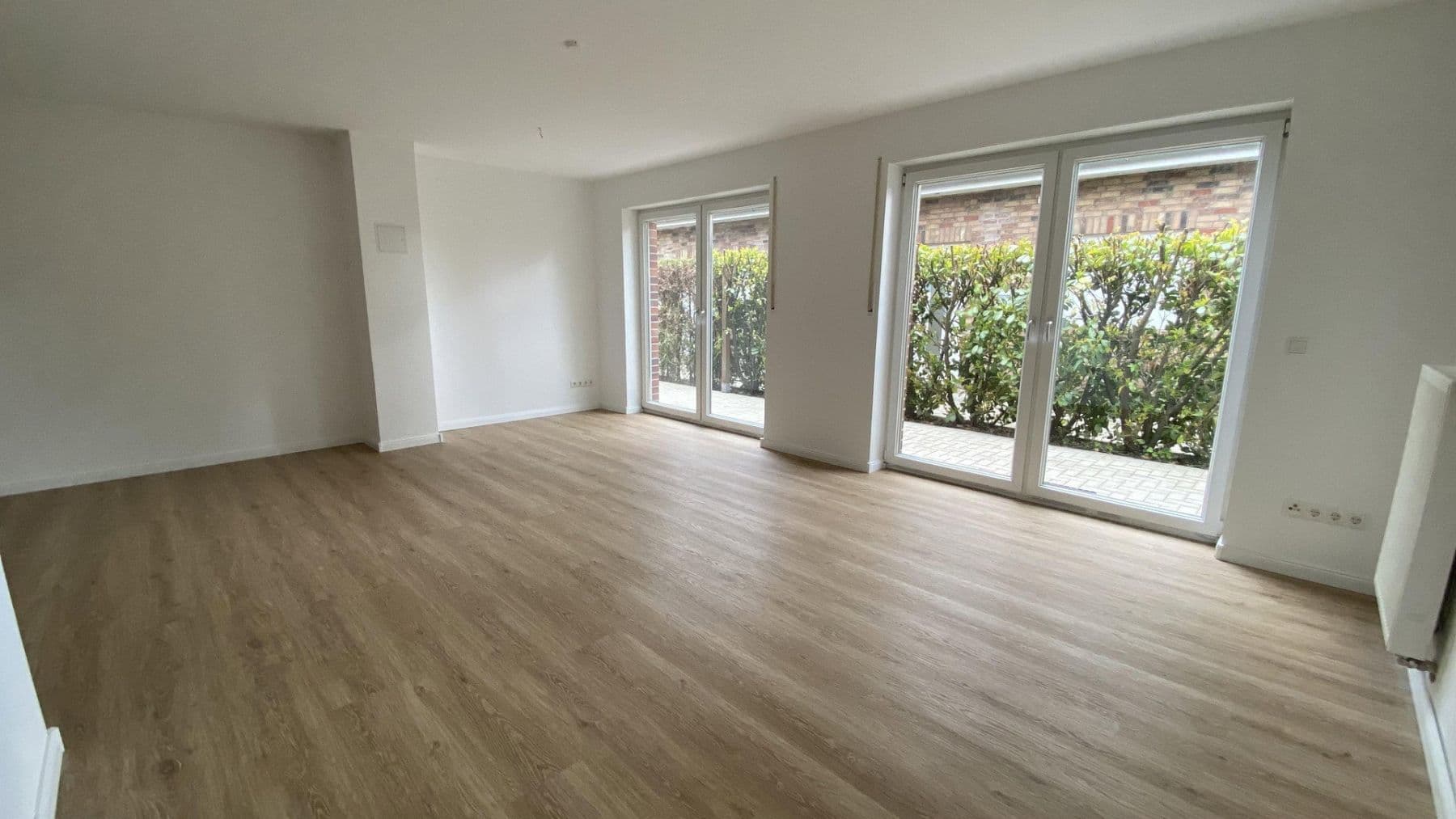Prenájom domu 130 m², pozemek 300 m², Hamburg, Hamburg Prenájom domu 130 m², pozemek 300 m², Hamburg, Hamburg